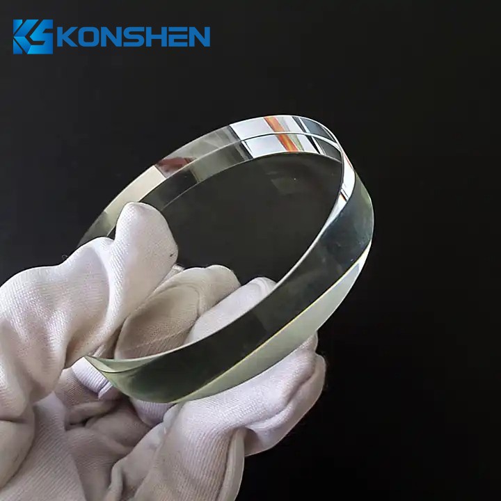 Optisk kvartsglas